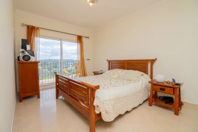 Apartamento T3 para Venda em Odiaxere