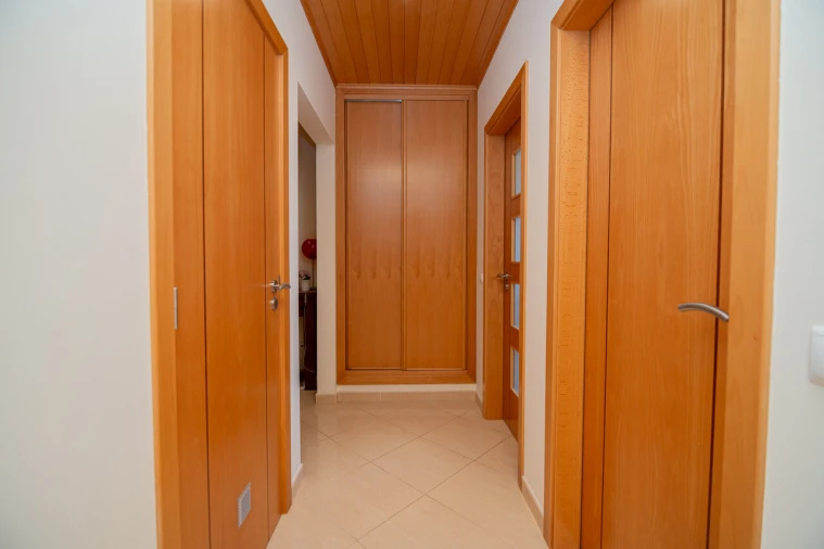 Apartamento T3 para Venda em Odiaxere Foto 19