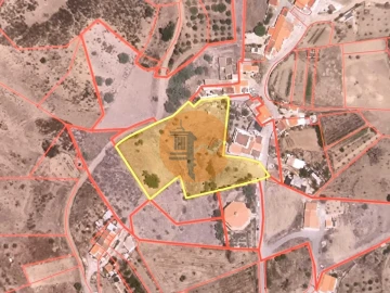 Moradia T5 para Venda em Azinhal