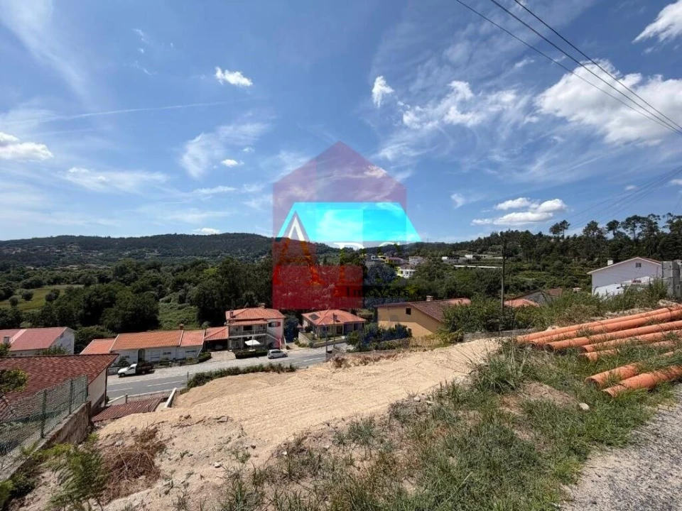 Moradia T3 para Venda em Esqueiros, Nevogilde e Travassós Foto 14
