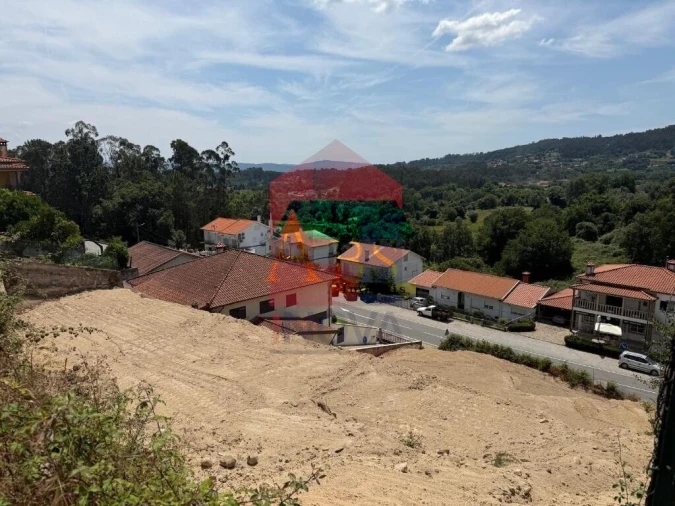 Moradia T3 para Venda em Esqueiros, Nevogilde e Travassós Foto 13