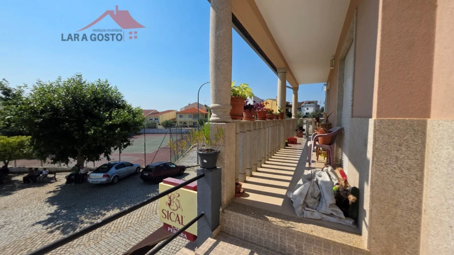Moradia T7 para Venda em Lagoa Foto 46