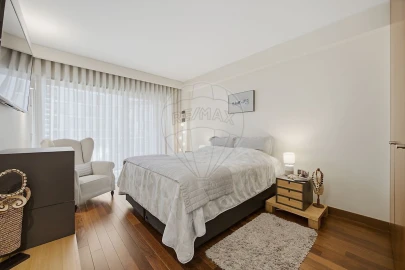 Apartamento T3 para Venda em Santa Marinha e São Pedro da Afurada