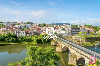 Moradia T5 para Venda em Barroselas e Carvoeiro