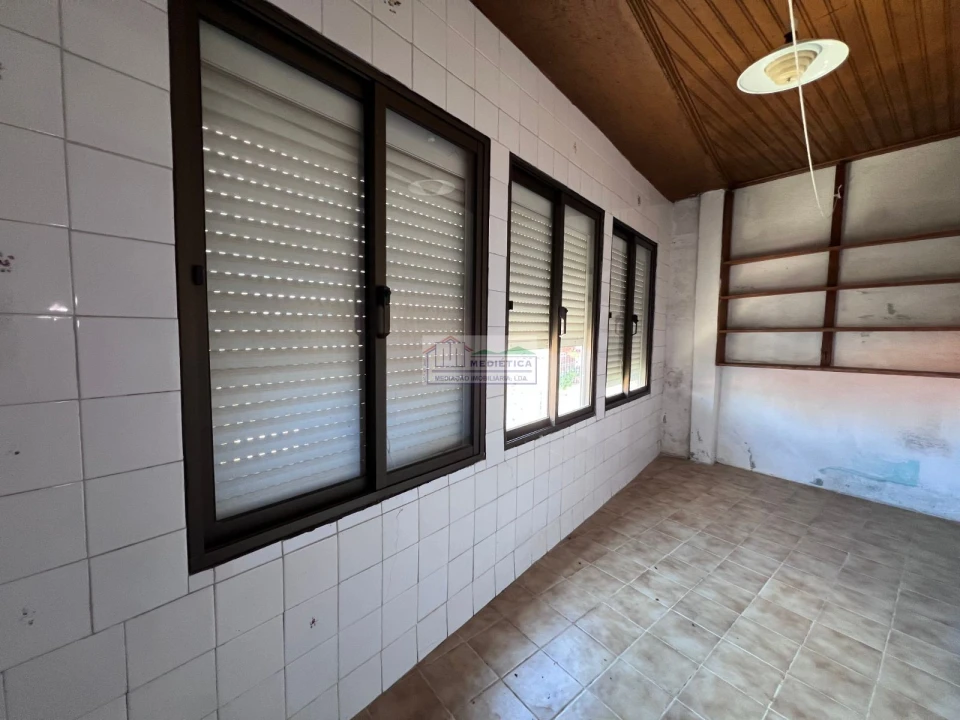 Moradia T4 para Venda em Cerejais Foto 15