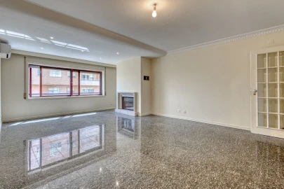 Apartamento T3 para Venda em Santa Marinha e São Pedro da Afurada