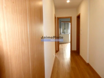 Apartamento T2 para Arrendamento em Rio Tinto