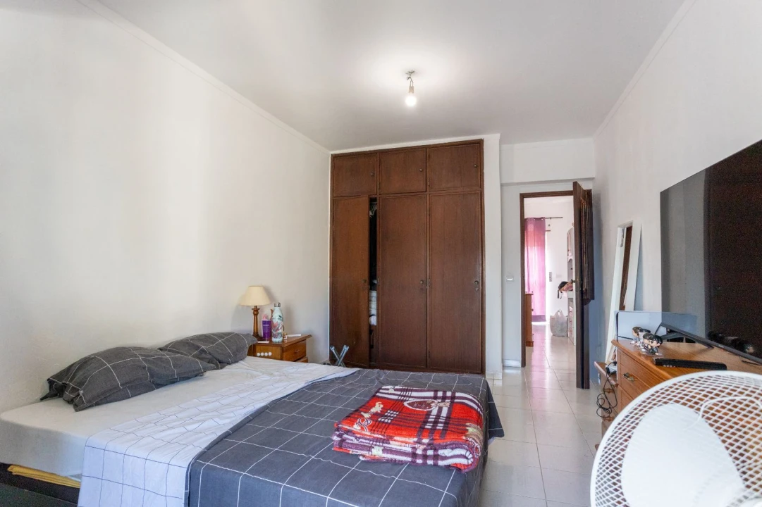 Apartamento T2 para Venda em Carregado e Cadafais Foto 21