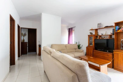 Apartamento T2 para Venda em Carregado e Cadafais