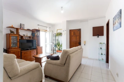 Apartamento T2 para Venda em Carregado e Cadafais