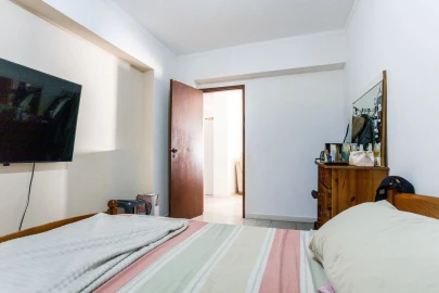 Apartamento T2 para Venda em Carregado e Cadafais