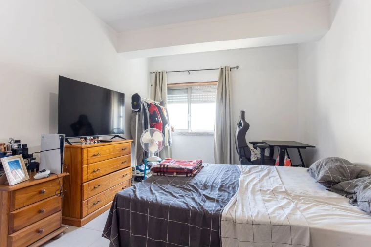 Apartamento T2 para Venda em Carregado e Cadafais Foto 20
