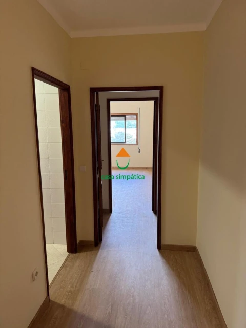 Apartamento T2 para Arrendamento em Gondomar (São Cosme), Valbom e Jovim