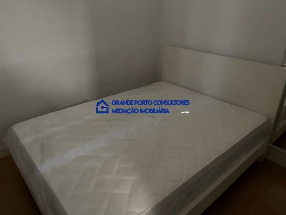 Apartamento T1 para Arrendamento em Cedofeita, Santo Ildefonso, Sé, Miragaia, São Nicolau e Vitória Foto 4