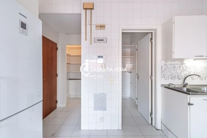 Apartamento T2 para Venda em Oeiras e São Julião da Barra, Paço de Arcos e Caxias