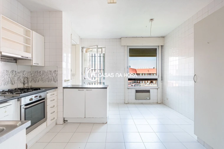 Apartamento T2 para Venda em Oeiras e São Julião da Barra, Paço de Arcos e Caxias Foto 14
