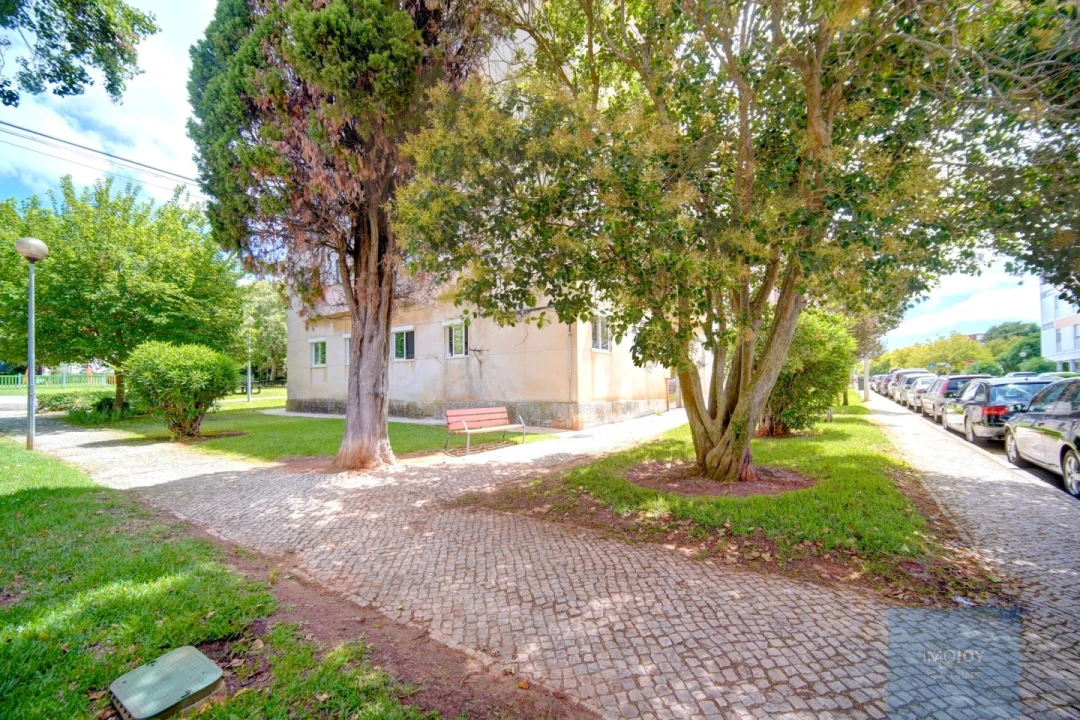 Apartamento T3 para Venda em Cascais e Estoril Foto 24