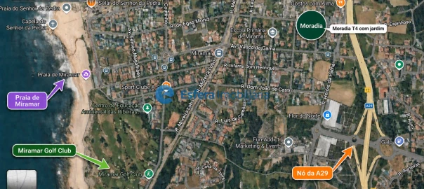 Moradia T4 para Venda em Arcozelo
