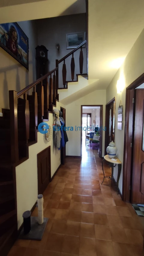 Moradia T4 para Venda em Arcozelo