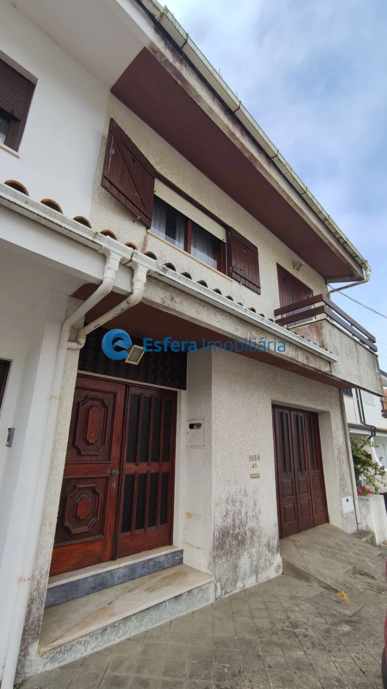 Moradia T4 para Venda em Arcozelo Foto 2