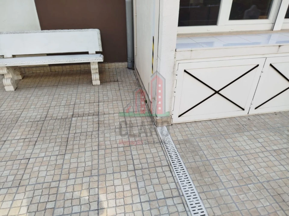 Apartamento T3 para Arrendamento em Santo Antonio dos Olivais Foto 6