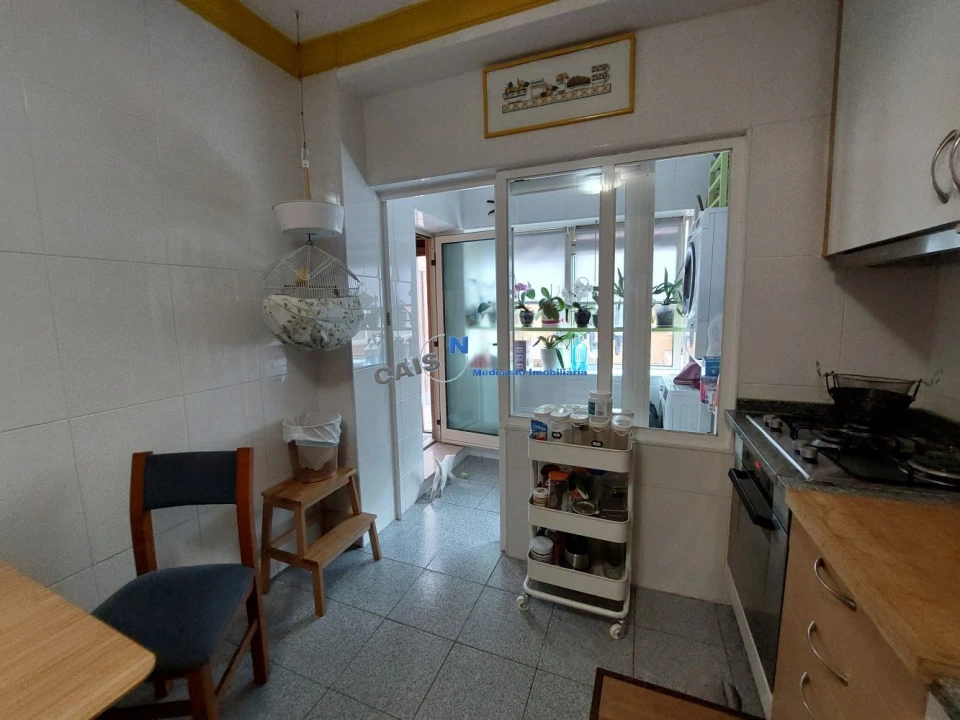 Apartamento T2 para Venda em Fânzeres e São Pedro da Cova Foto 9