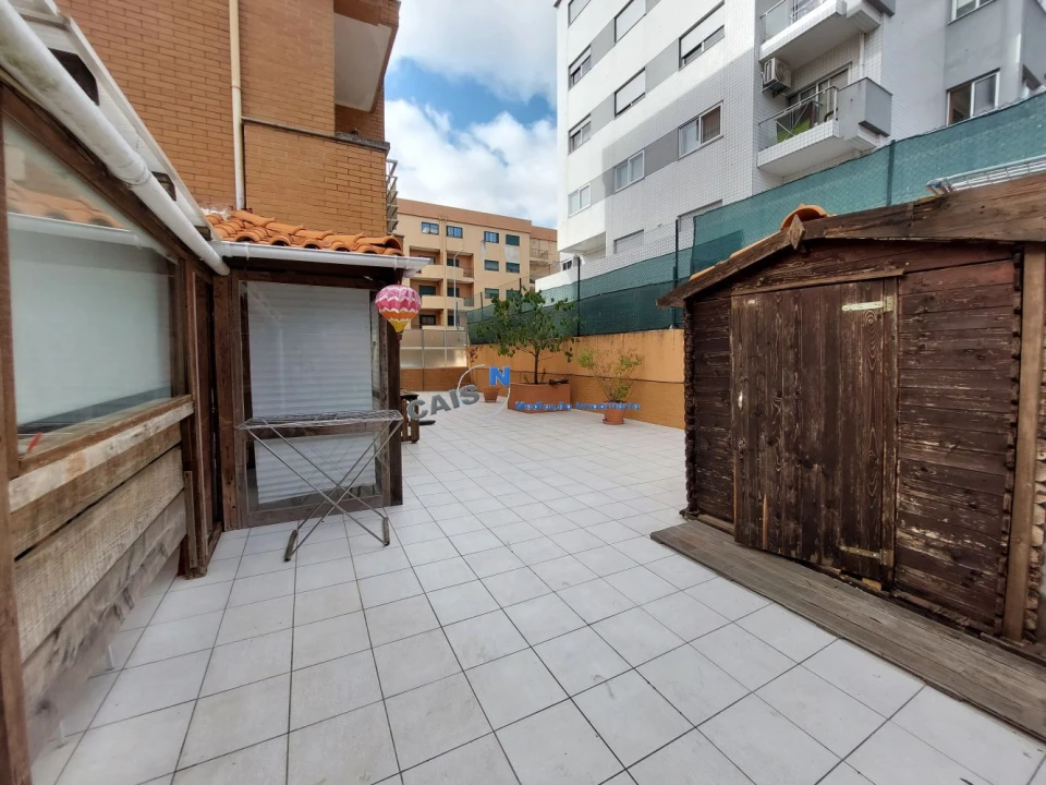 Apartamento T2 para Venda em Fânzeres e São Pedro da Cova Foto 33