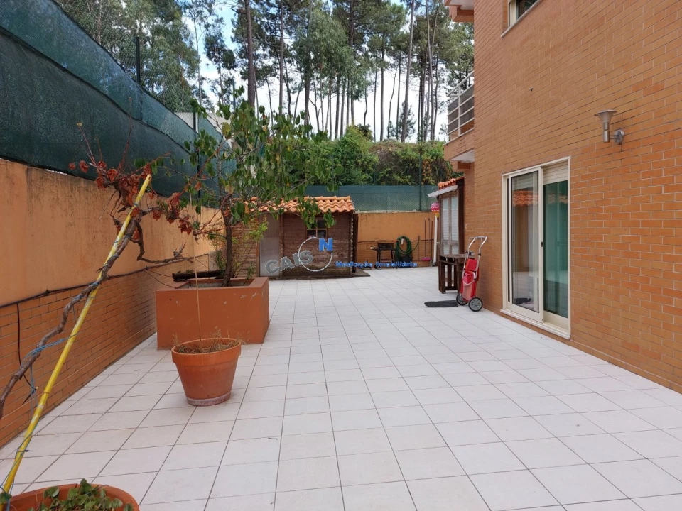 Apartamento T2 para Venda em Fânzeres e São Pedro da Cova Foto 1