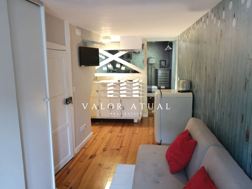 Apartamento T0 para Venda em Santa Maria Maior Foto 7