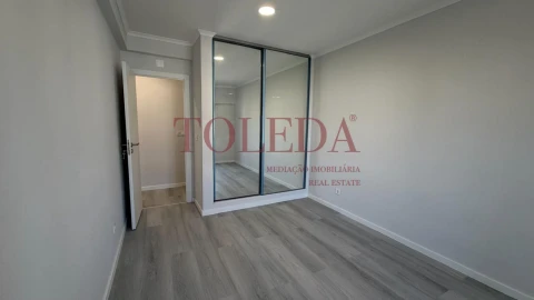Apartamento T4 para Venda em Amora