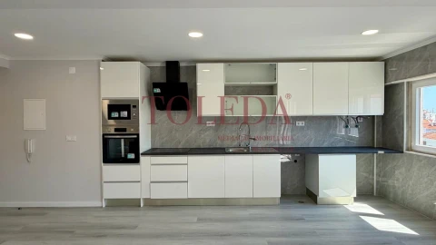Apartamento T4 para Venda em Amora