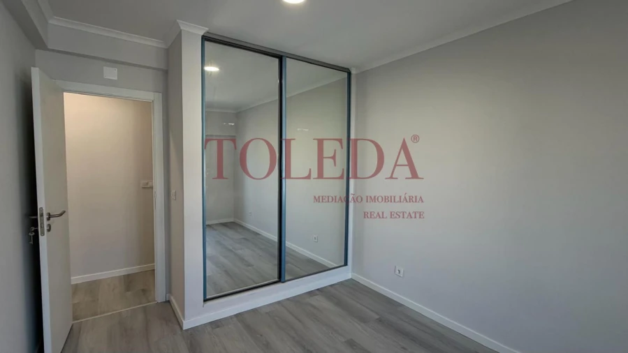 Apartamento T4 para Venda em Amora Foto 23