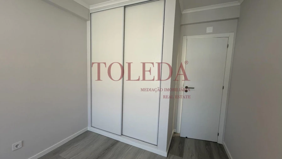 Apartamento T4 para Venda em Amora Foto 30