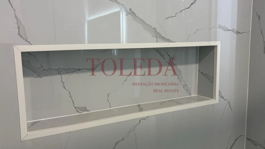 Apartamento T4 para Venda em Amora Foto 26