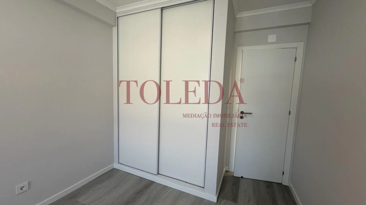 Apartamento T4 para Venda em Amora Foto 30