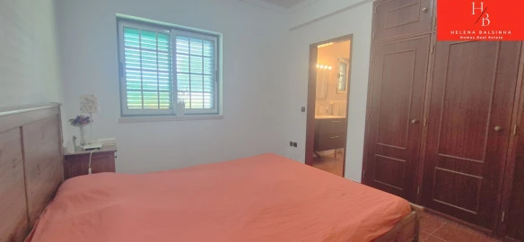 Quinta T4 para Venda em Vale da Pedra