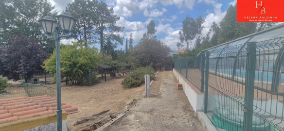 Quinta T4 para Venda em Vale da Pedra