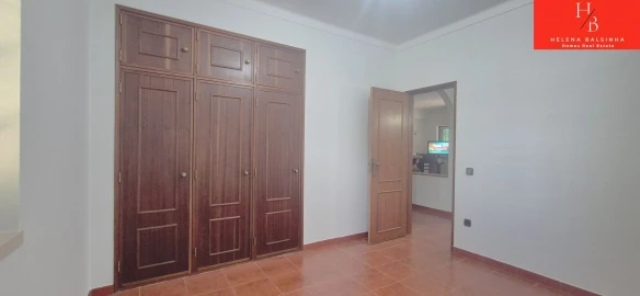 Quinta T4 para Venda em Vale da Pedra