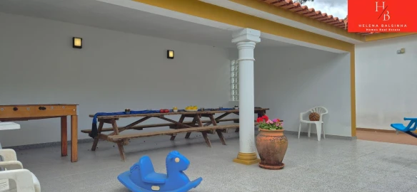 Quinta T4 para Venda em Vale da Pedra
