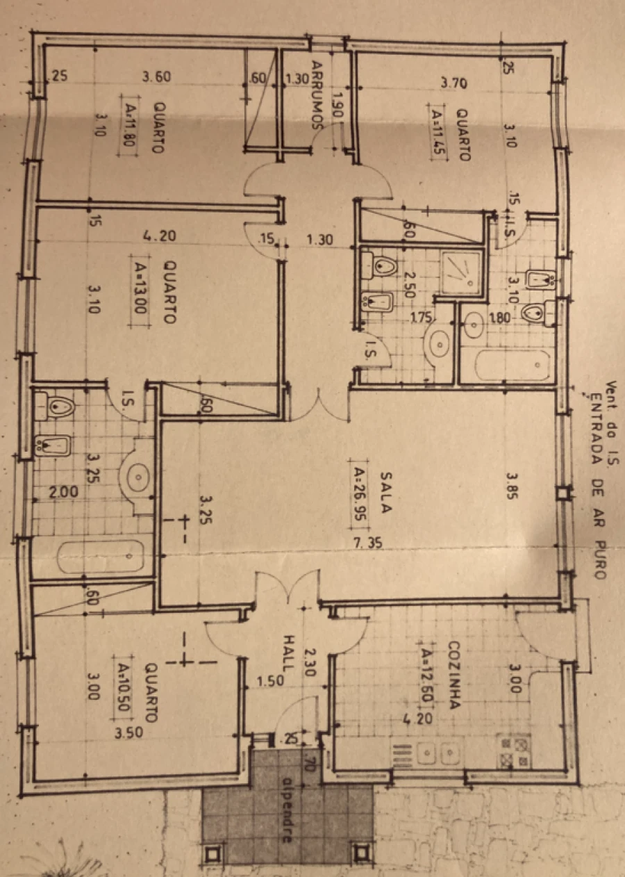 Quinta T4 para Venda em Vale da Pedra Planta 1