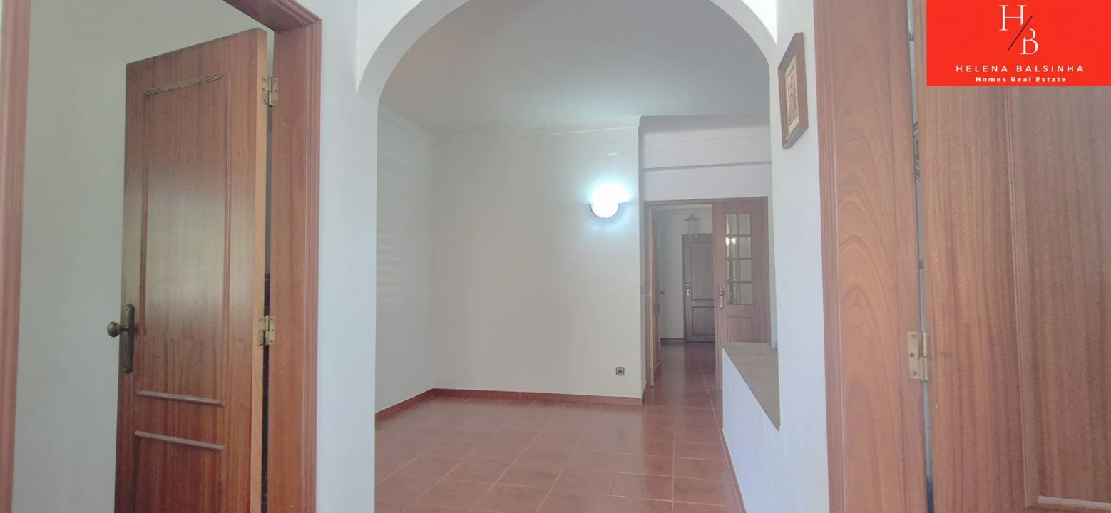 Quinta T4 para Venda em Vale da Pedra Foto 12