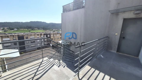 Apartamento T3 para Venda em Alfena