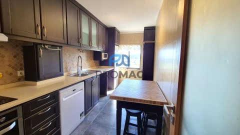 Apartamento T3 para Venda em Alfena