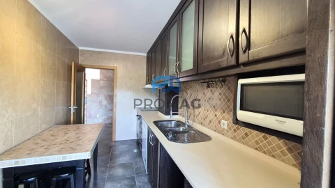Apartamento T3 para Venda em Alfena