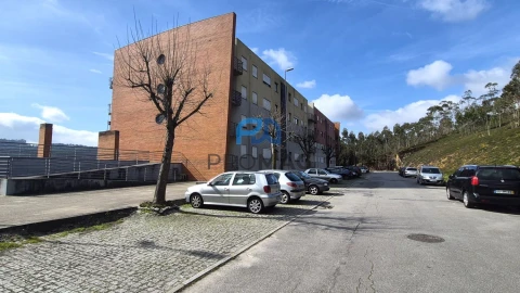 Apartamento T3 para Venda em Alfena