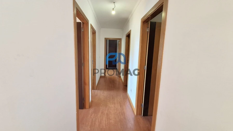 Apartamento T3 para Venda em Alfena Foto 18