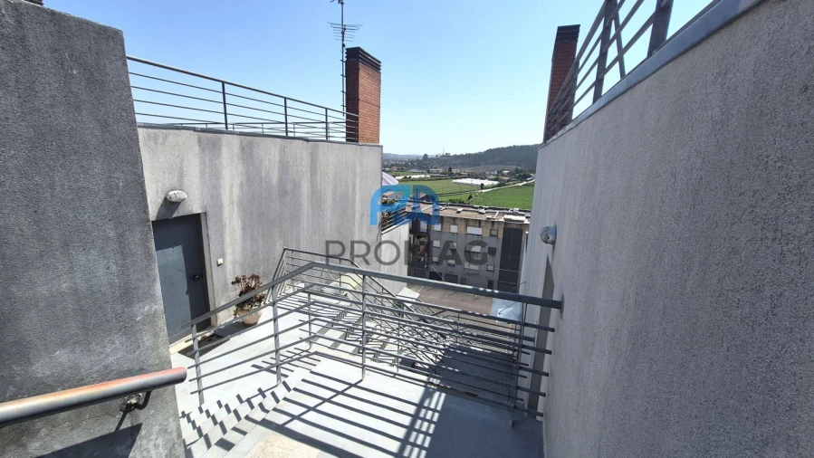 Apartamento T3 para Venda em Alfena Foto 3