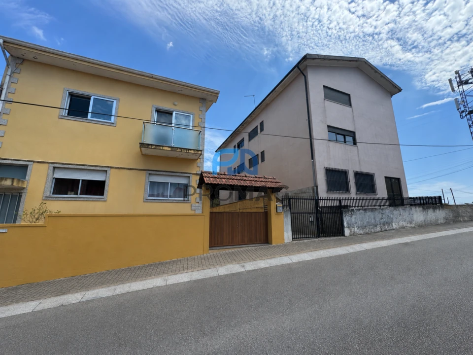 Moradia T4 para Venda em Rio Tinto Foto 42