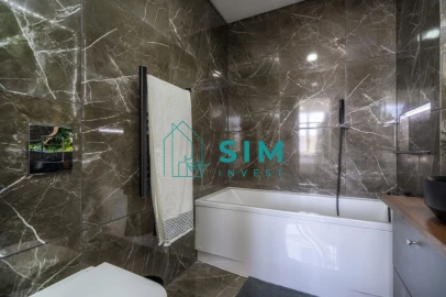 Apartamento T3 para Venda em Faro (Sé e São Pedro)
