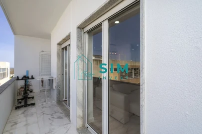 Apartamento T3 para Venda em Faro (Sé e São Pedro)